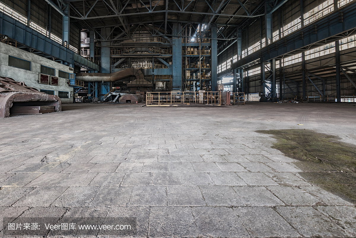 废弃的老工业钢铁厂